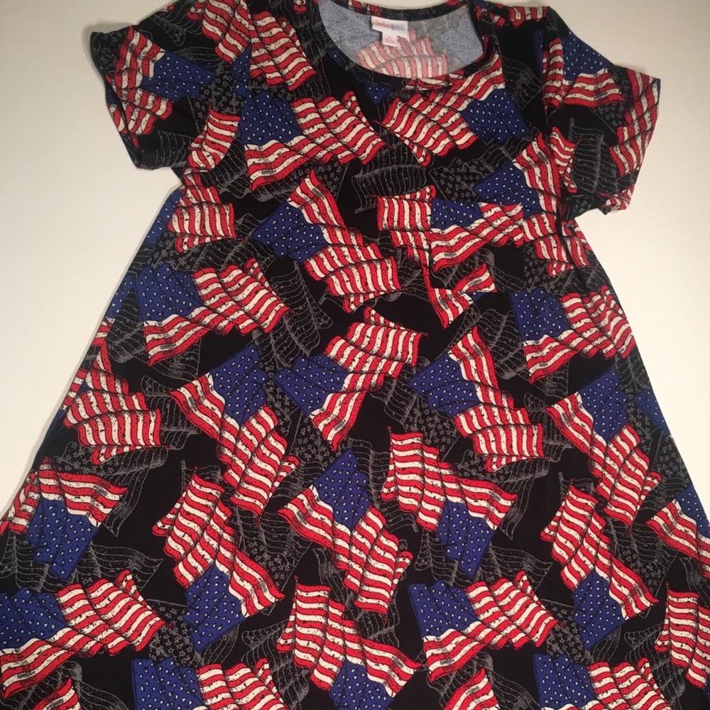 Lularoe Carly